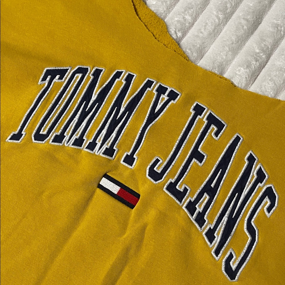 Tommy Jeans Sweatshirt | Size Medium ? - Picture 2 of 6